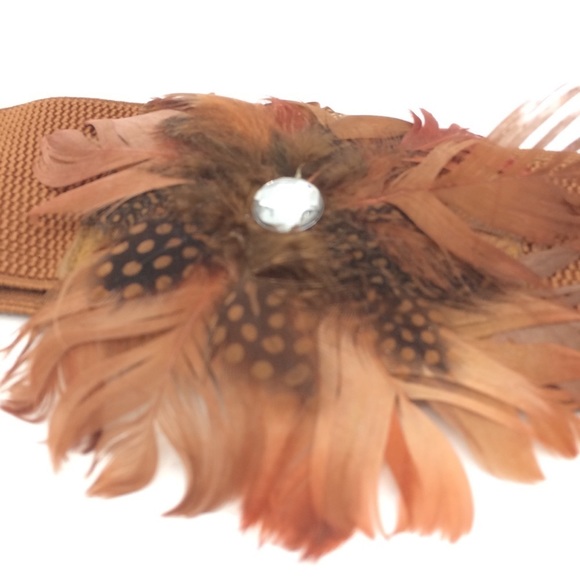 3/$30 VINTAGE FEATHER STRETCH BELT WIDE BROWN RHINESTONE ELASTIC FAUX LEATHER - Picture 8 of 14
